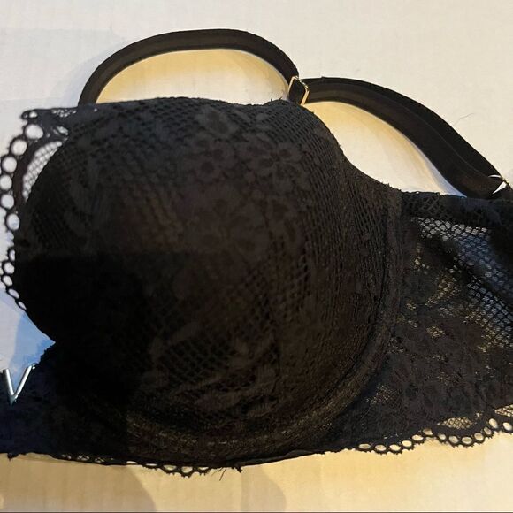 Victoria Secret plunge bra Black 34D lace trimmed underwire lightly padded - Picture 2 of 14